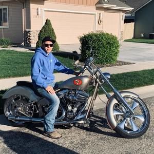 Meet your Posher, Damian